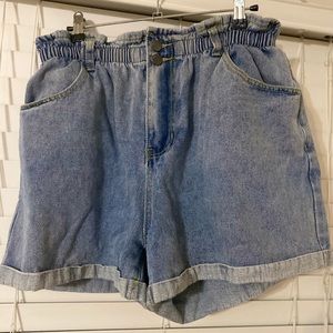 Plaid & Plain jean paper bag shorts